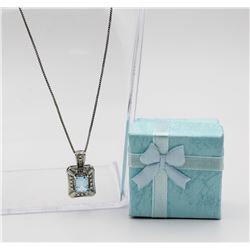STERLING SILVER AND AQUAMARINE NECKLACE