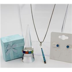 UNIQUE 2-IN-1 SET WITH RING, PENDANT AND EARRINGS