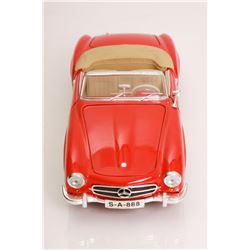 1/18 Scale 1955 MBZ 190SL by Maisto