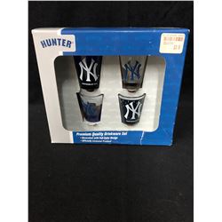MLB PREMIUM QUALITY DRINKWARE SET (NY YANKEES)