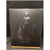 Image 2 : Sideshow Michael Keaton Batman Premium Format 1:4 Scale