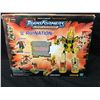 Image 2 : Transformers Universe Desert Ruination Decepticon (SEALED)