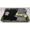 Image 1 : FLAT OF ASSORTED MENS SOCKS