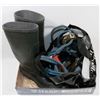 Image 1 : NEW RUBBER BOOTS, SIZE 8,  AND BOOSTER CABLES
