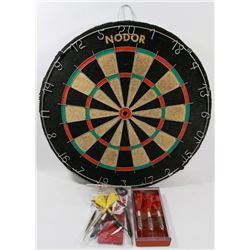 DARTBOARD WITH DARTS