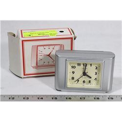 NEW LINDEN QUARTZ ALARM CLOCK