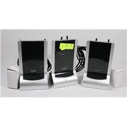THREE RCA AMPLIFIED DIGITAL ANTENNAS