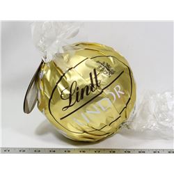 LINDOR 550G ASSORTED CHOCOLATE GIFT BALL