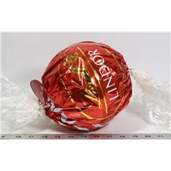 LINDOR 550G MILK CHOCOLATE GIFT BALL