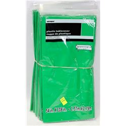 9 GREEN PLASTIC TABLE COVERS