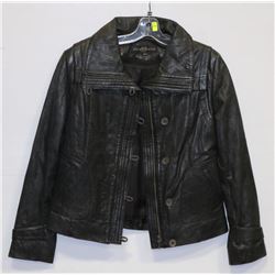 A&S SELECTIONS LEATHER JACKET SIZE MEDIUM