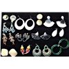 Image 1 : 14)  LOT OF 13 PAIRS OF ASSORTED EARRINGS