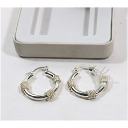 WOMANS SILVER EARRINGS, 9.1 GRAMS