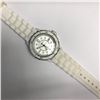 Image 3 : 16) EDDIE BAUER WHITE WATCH
