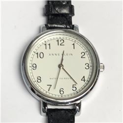 25) ADRIENNE VITTADINI GOLD WOMENS QUARTZ WATCH