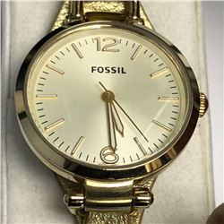 12) FOSSIL GOLD LADIES WATCH WORKING