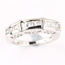 129) STERLING SILVER CUBIC ZIRCONIA RING