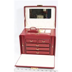NEW RED LOCKABLE JEWELLERY BOX W/KEY,