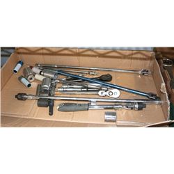 BOX OF 1/2 IN. DRIVE RATCHETS, BREAKER
