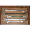 Image 1 : BOX W/5 LARGE SAE WRENCHES - 1 1/4 IN.,