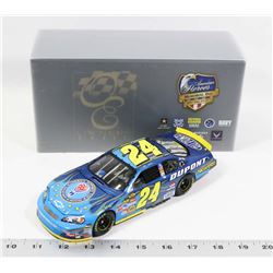 JEFF GORDON DUPONT MILITARY 1:24 RCCA ELITE
