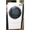 Image 1 : KENMORE ELITE DRYER WHITE WITH PEDESTAL