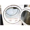 Image 3 : KENMORE ELITE DRYER WHITE WITH PEDESTAL