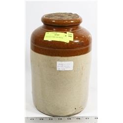 VINTAGE CORK TOP CROCK