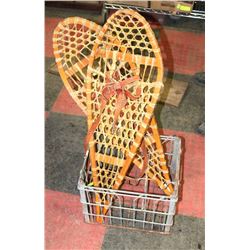 VINTAGE METAL CRATE WITH SNOWSHOES
