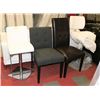 Image 1 : LOT OF 4 ASSORTED SIDE CHAIRS/BARSTOOL