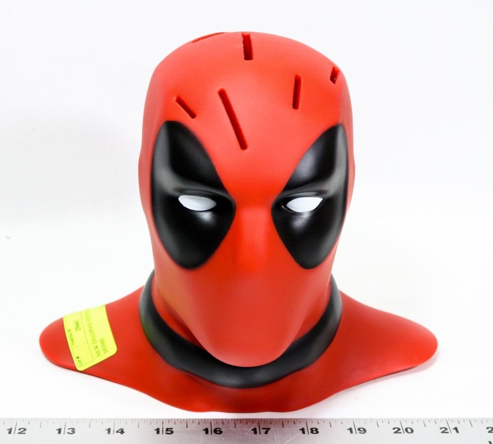 NEW DEADPOOL KNIFE BLOCK . HOME