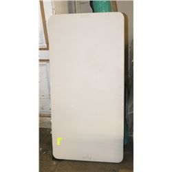 4FT X 5FT TABLE