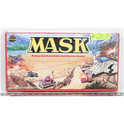 SEALED VINTAGE MASK PARKER BROTHERS GAME.