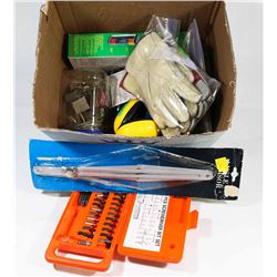 BOX OF ESTATE TOOLS AND ACCESSORIES.