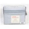 Image 1 : NEW LIGHT BLUE QUEEN SIZE SHEET SET