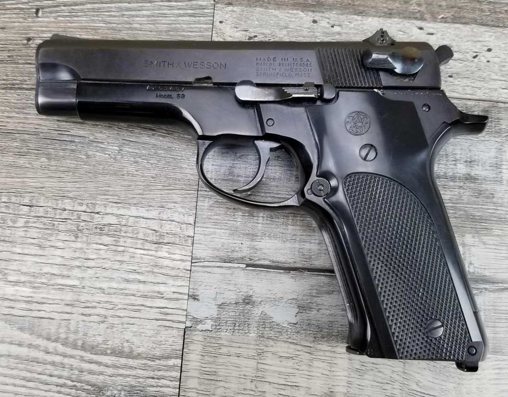 SMITH WESSON MODEL 59