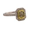 Image 1 : 1.65 ctw Diamond Ring - 18KT White And Yellow Gold