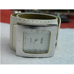 WATCH - MILANO - SPRING BAND STRAP