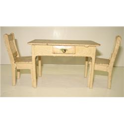 ARCADE CHILD’S TABLE & CHAIRS