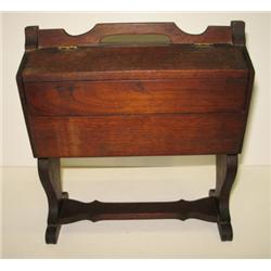 MINIATURE MAGAZINE RACK