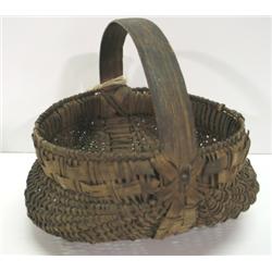 MINIATURE BASKET