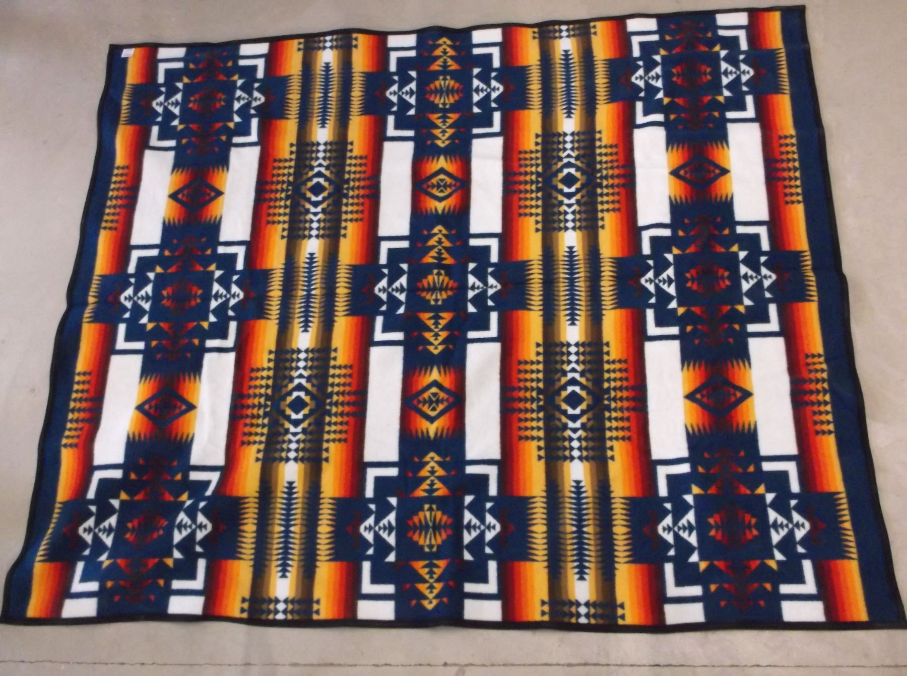 Pendleton Beaver State Blanket Reversible 77"L x 64"W