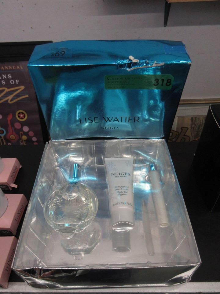 lise watier neiges gift set