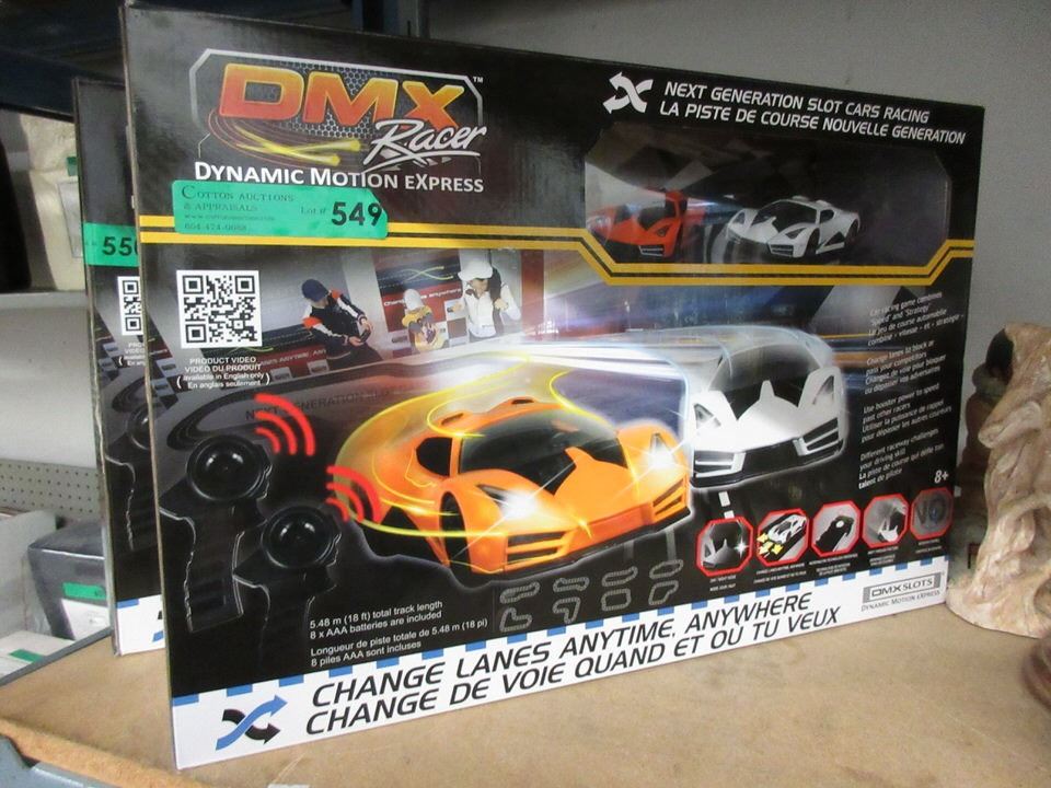 New DMX Racer Slot Car Racing Set