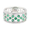 Image 2 : 18KT White Gold 0.57 ctw Emerald and Diamond Band