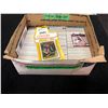 Image 1 : HOCKEY CARD LOT (APPROX 1500 CARDS)