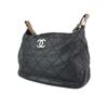 Image 5 : CHANEL ON THE ROAD HOBO Bag