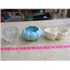 Image 1 : 3 DISHES, 1 AVON, 2 MADE IN USA