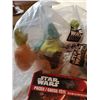Image 2 : STAR WARS 3 CUPS SEALED TOPS, 2 PUZZLES
