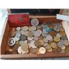 Image 2 : WOODEN BOX (W/COINS/TOKENS)
